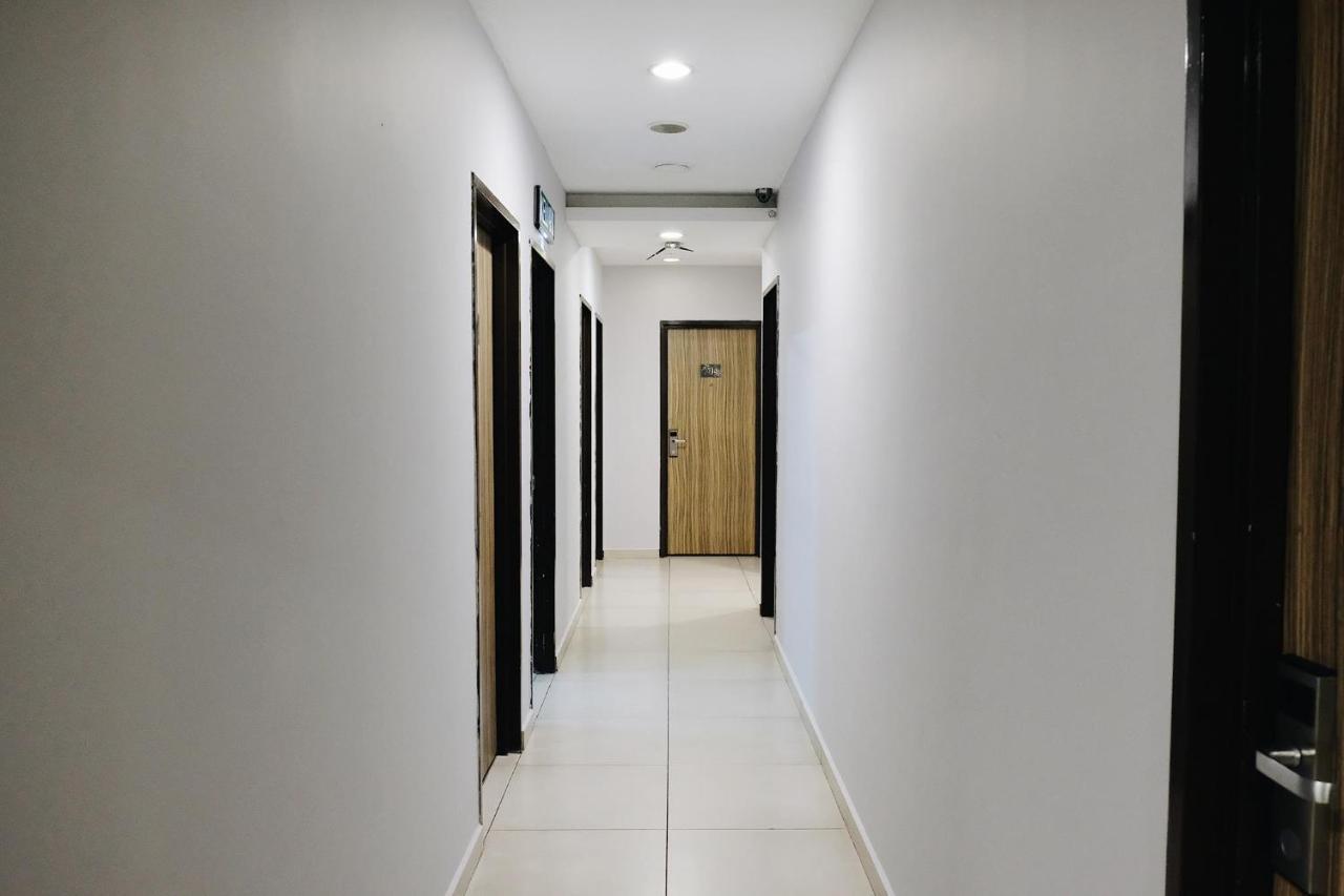 Era Plus Hotel Seri Kembangan Exteriér fotografie