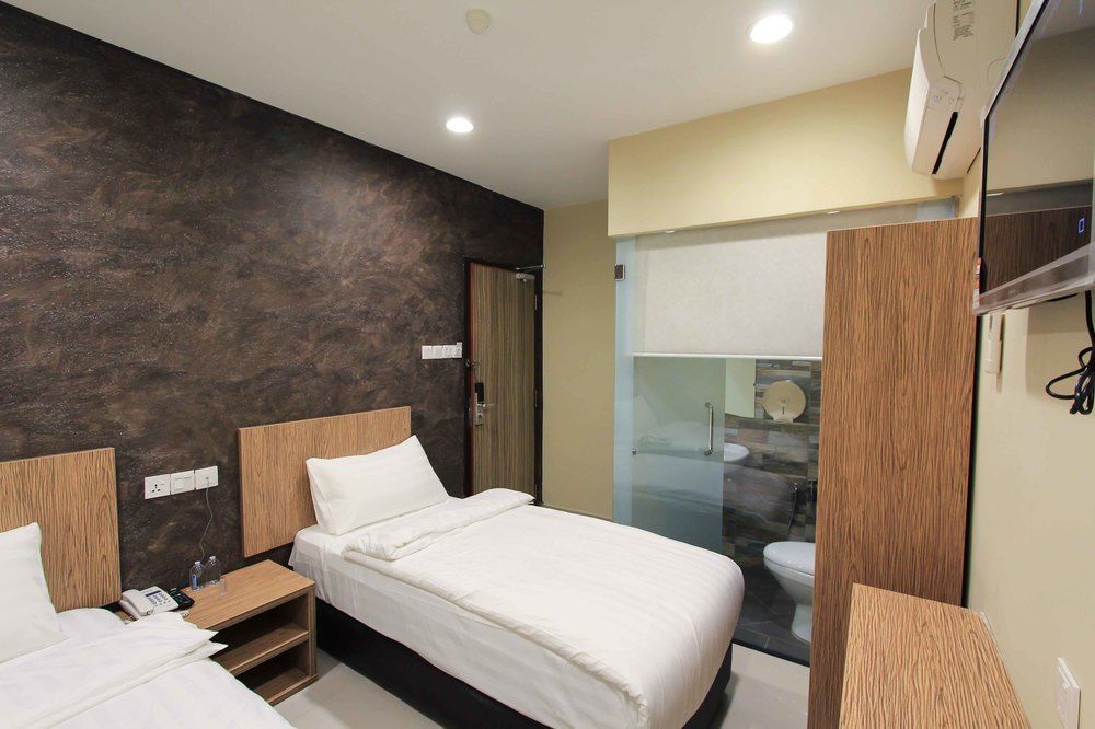 Era Plus Hotel Seri Kembangan Exteriér fotografie